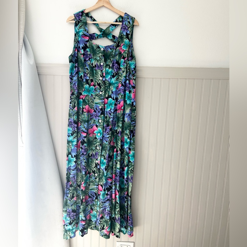 Coldwater Creek Size 18 Vibrant Floral Maxi Dress Sleeveless Rayon Button Front